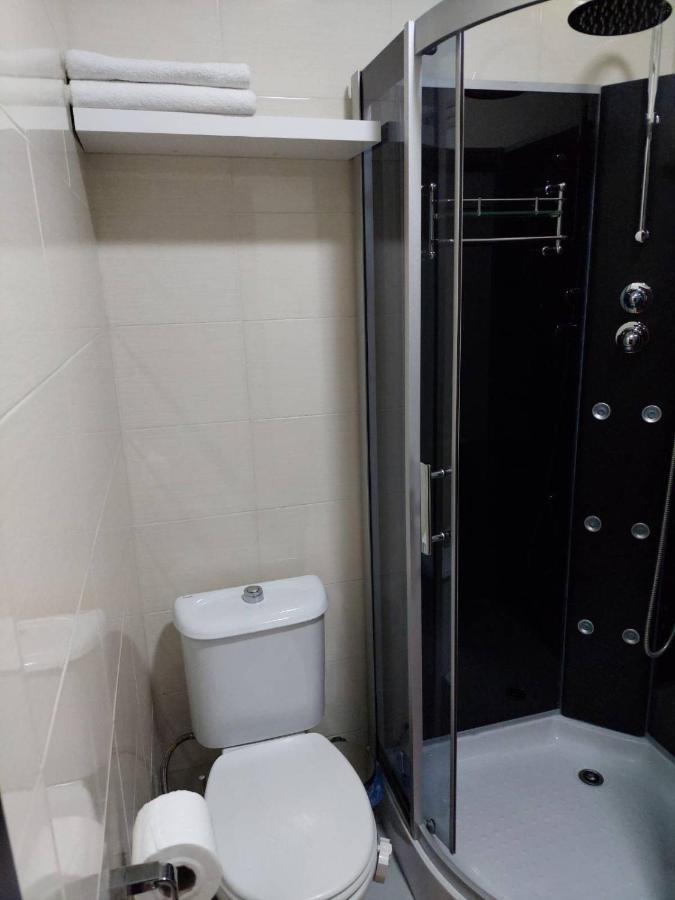 Salounique Lux Apartment تبليسي المظهر الخارجي الصورة