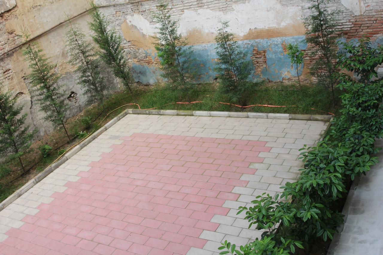 Salounique Lux Apartment تبليسي المظهر الخارجي الصورة